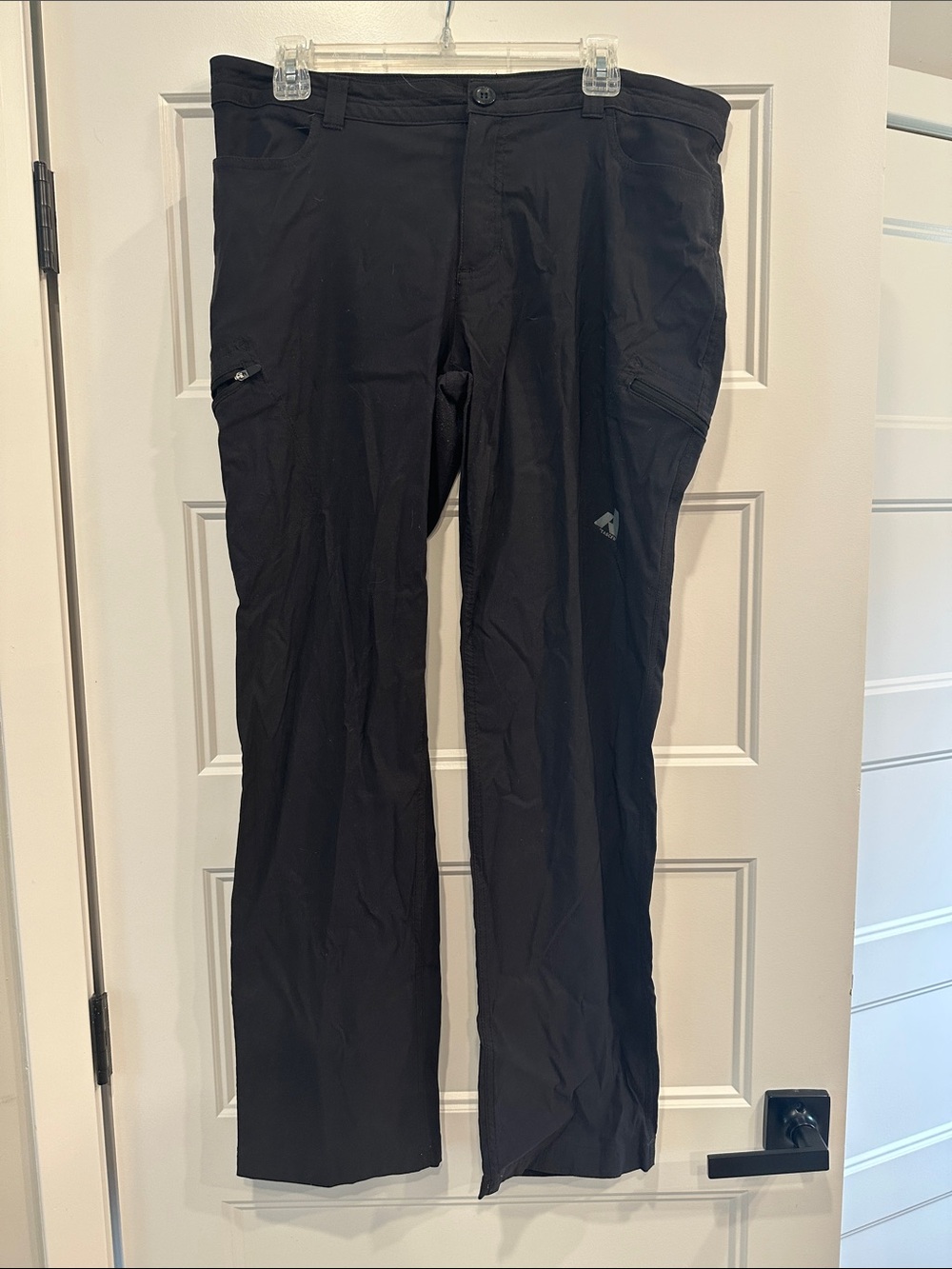 Eddie Bauer Black Women's Cargo Pants